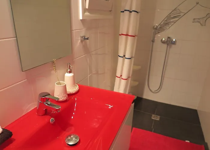 アパート Kampanelli